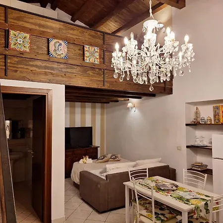 La Casa Di Sarah سيراكوزا
